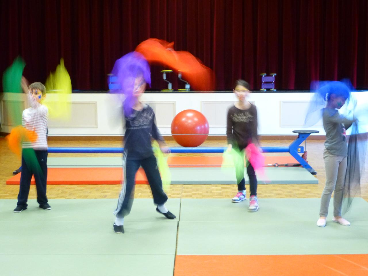 ASL Neuville mars 2013 - Stage cirque enfants